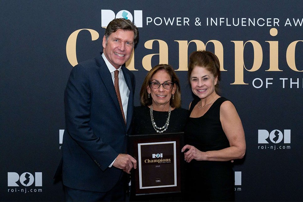 Bergen New Bridge President and CEO Deb Visconi honored as a Champion of the C-Suite